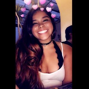 Meet your Posher, Briana