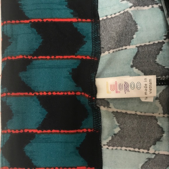 LulaRoe TC leggings - Picture 2 of 2