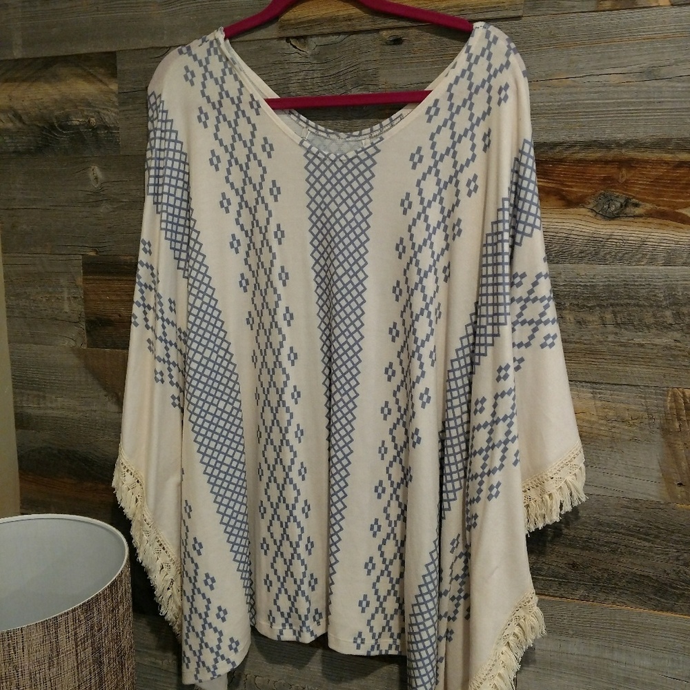Cream/Baby Blue Poncho