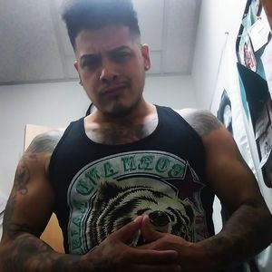 Meet your Posher, Mysta