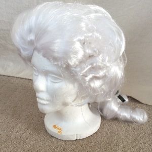 EUC kid's powdered wig