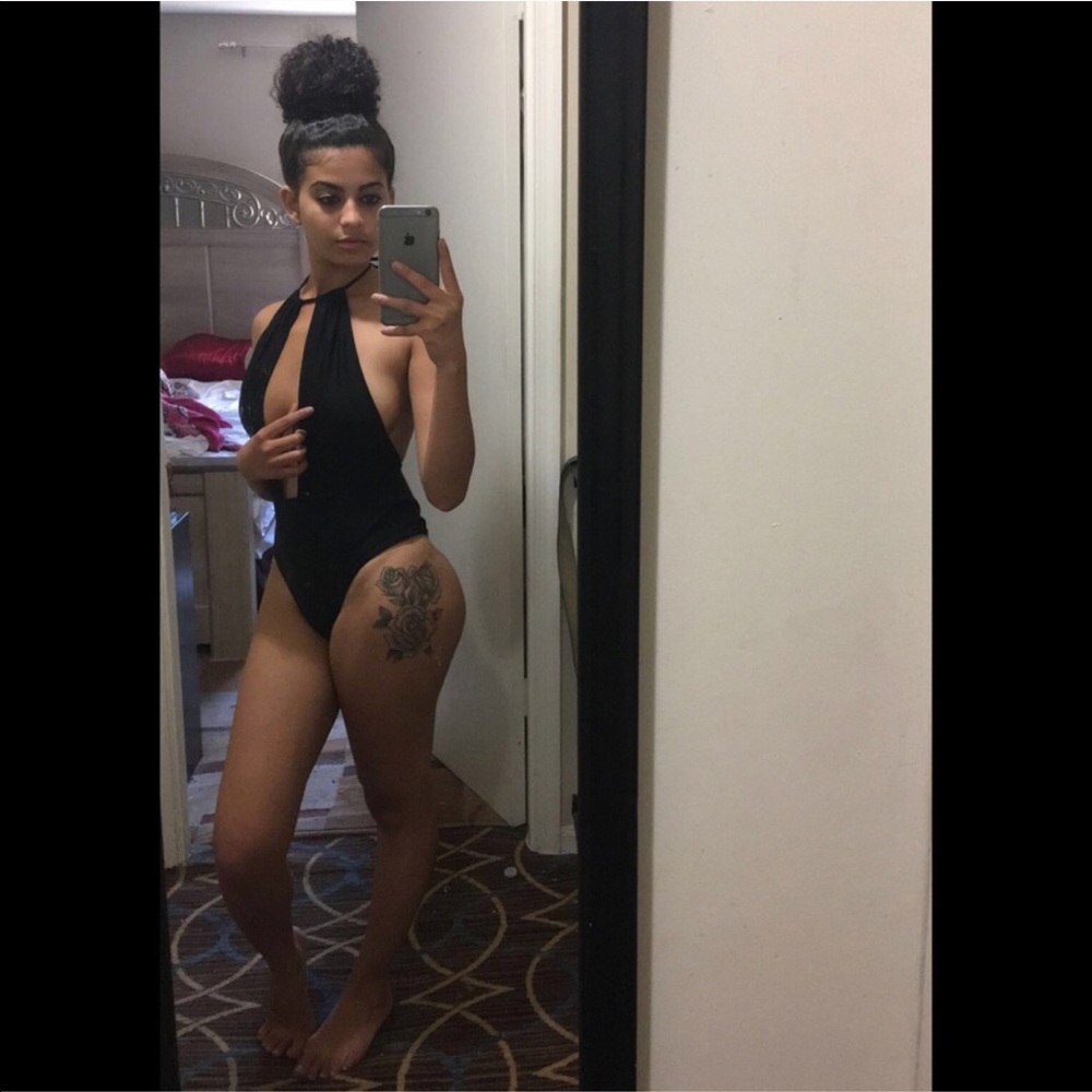 Forever 21 one piece bathing suit