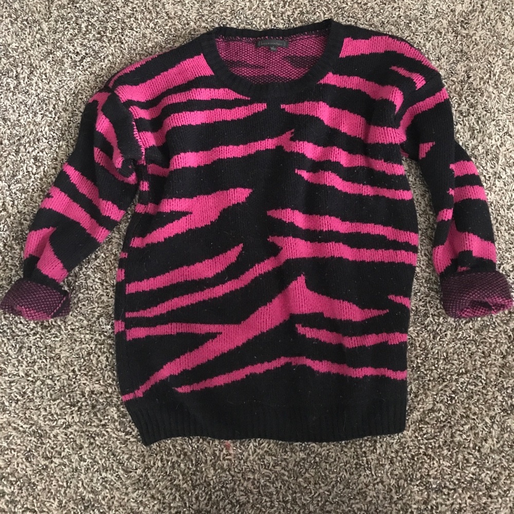 urban outfitters zebra stripe crew neck sweater