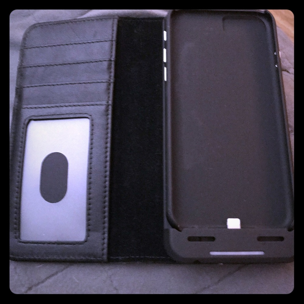iPhone 6 Black leather charging case/wallet