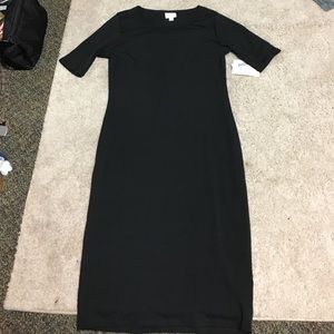 Black t shirt dress