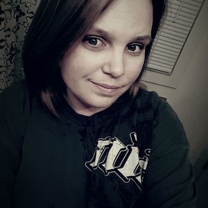 Meet your Posher, Cortney