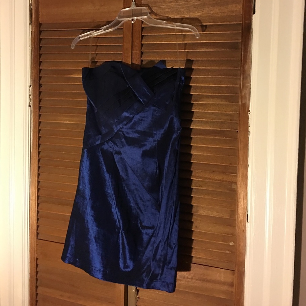 Blue strapless dress by Leola Couture