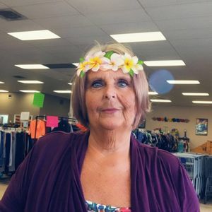 Meet your Posher, Donna elmore