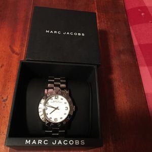 Silver Marc Jacobs watch Silver Marc Jacobs watch