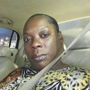 Meet your Posher, Gwendolyn