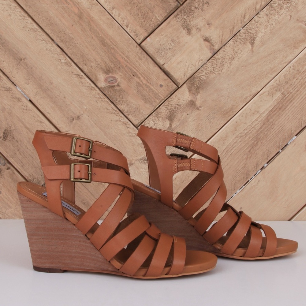 Steve Madden brown strappy wedges