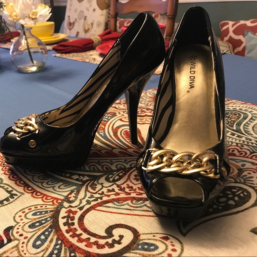 Black Patent HEELS