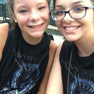 Meet your Posher, Kaitlynn