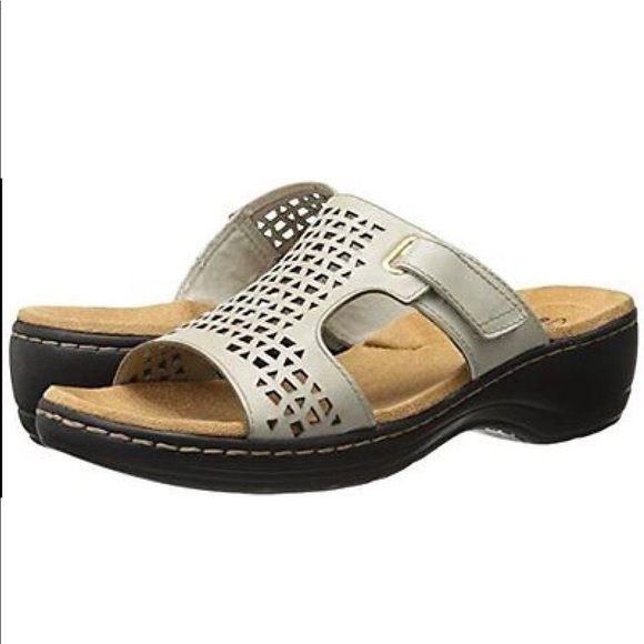 clarks hayla samoa