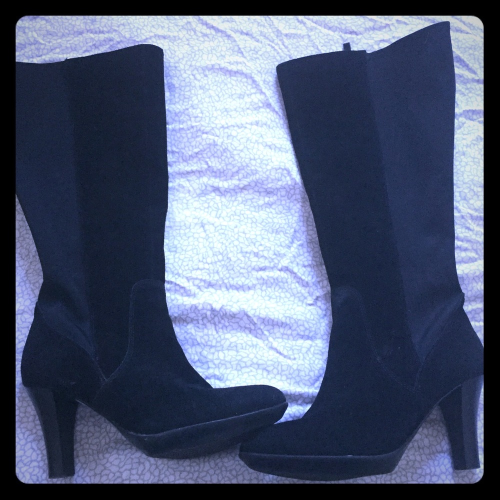 Beautiful wide-calf Lane Bryant High Boots!