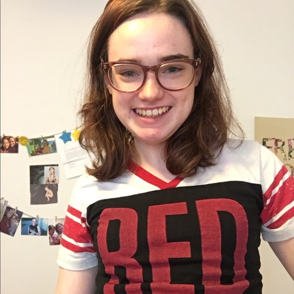 Meet your Posher, Hope - Picture 2 of 4