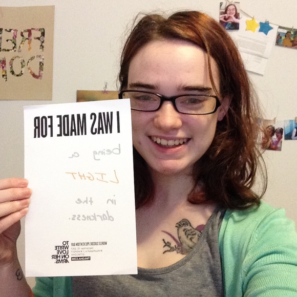 Meet your Posher, Hope - Picture 3 of 4