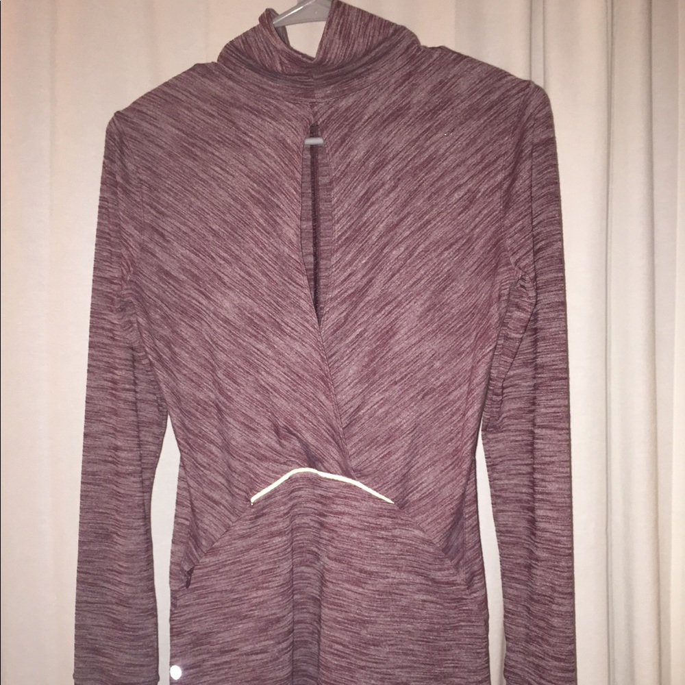 lululemon turtleneck