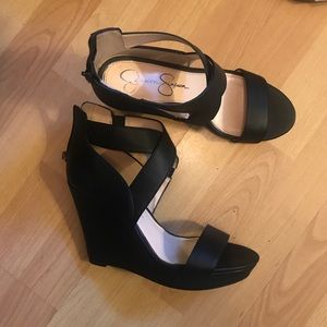 NWOT Jessica Simpson wedges