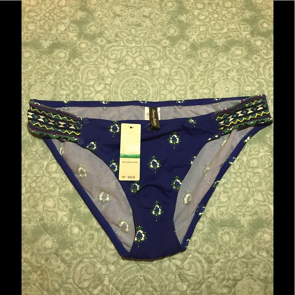 NWT Tommy Bahama Foulard Frenzy hipster bottoms