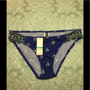 NWT Tommy Bahama Foulard Frenzy hipster bottoms