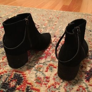 Size 7 sole society black suede river boots