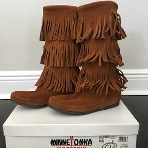 NWT Minnetonka suede boots - never been worn!!
