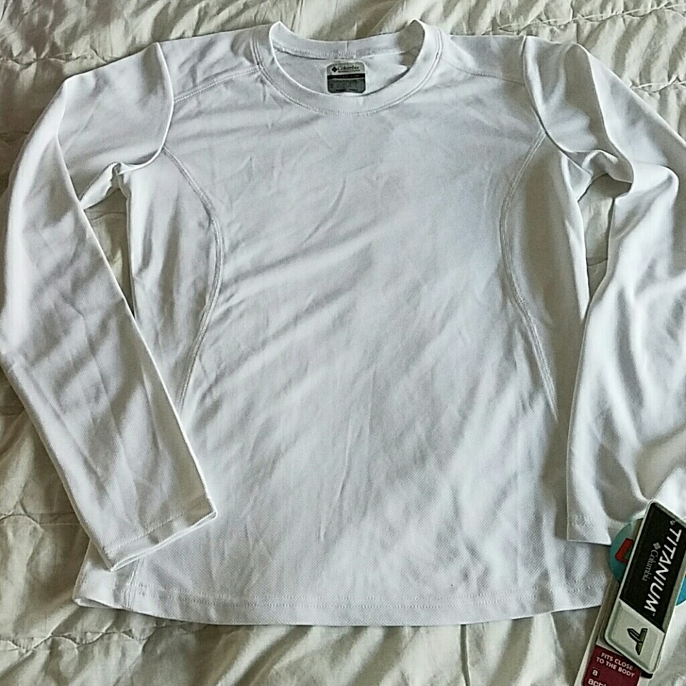 Columbia Workout shirt