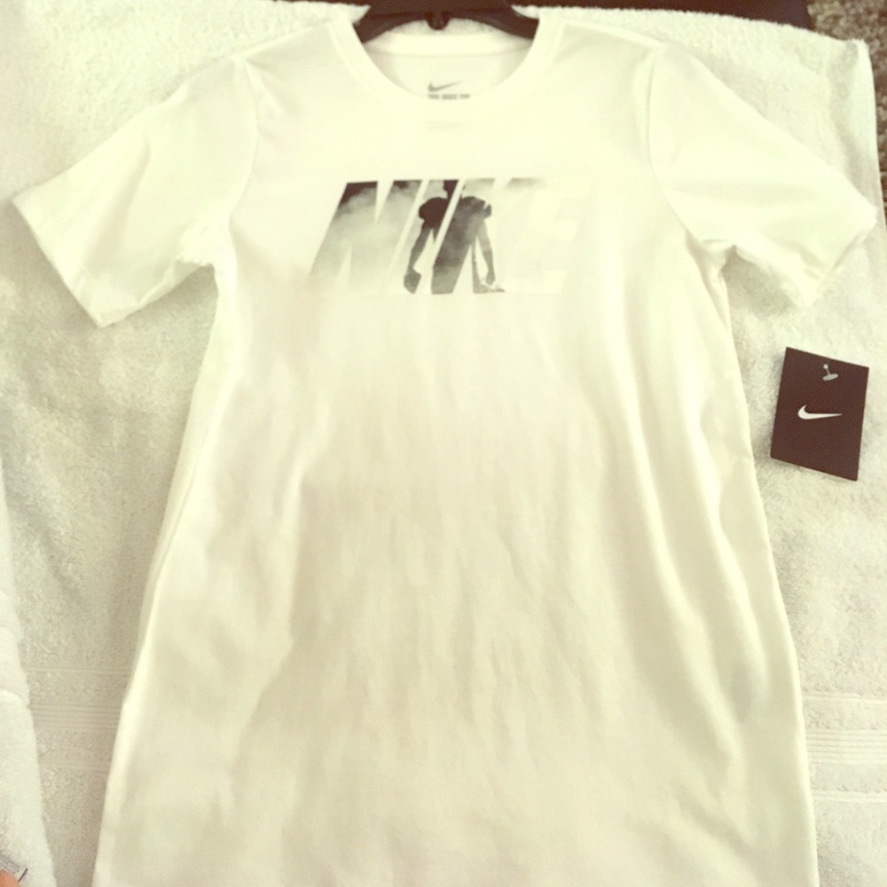 NWT Nike Tee Football