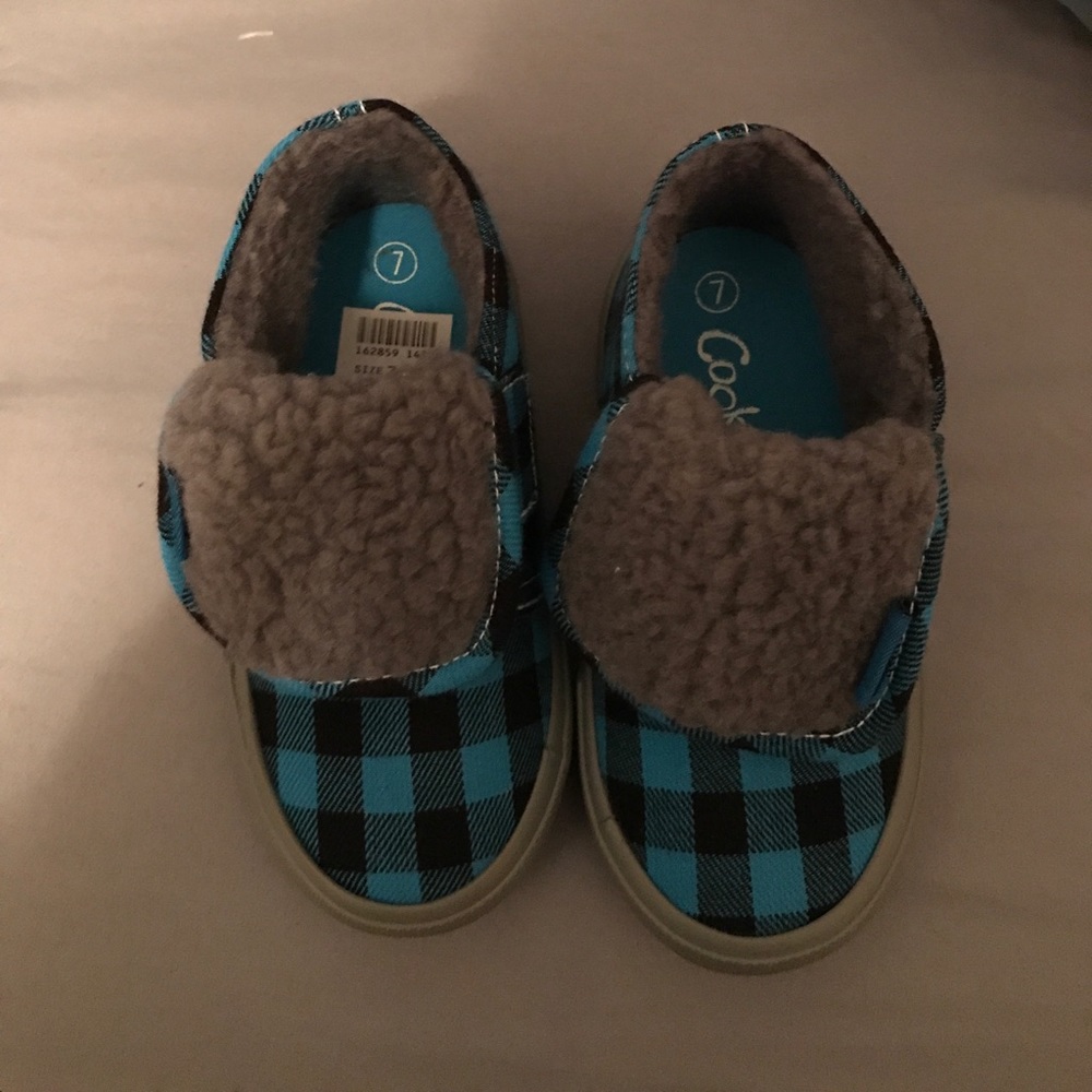 Kids boots nwot