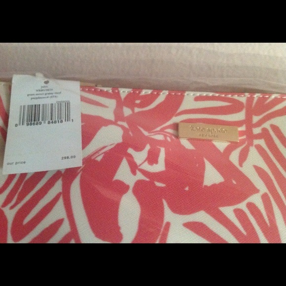 Kate spade purse - Picture 3 of 3