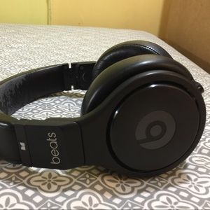 Dr dre still original from monster cable