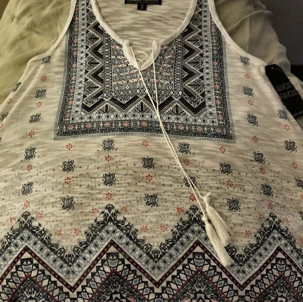 Almost Famous Tank - Picture 4 of 4