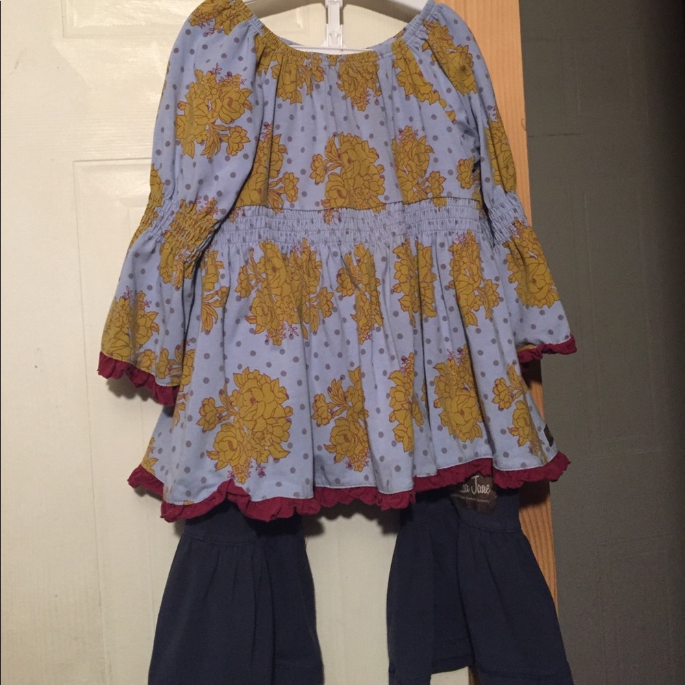 *SOLD* Matilda Jane outfit set size 2 GUC