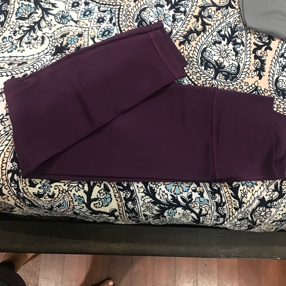 Purple 7/8 aligns size 6 (small)