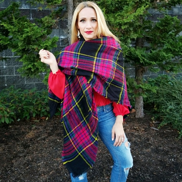 OVERSIZED PLAID BLANKET SCARF - Picture 2 of 4