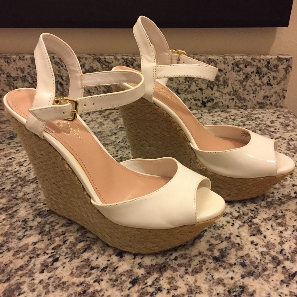 Jessica Simpson Wedges sz 9.5
