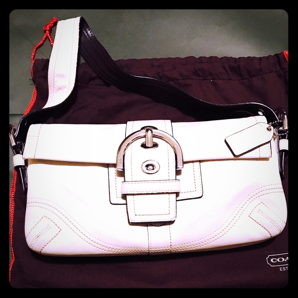 Coach cream colour leather buckle shoulder bag