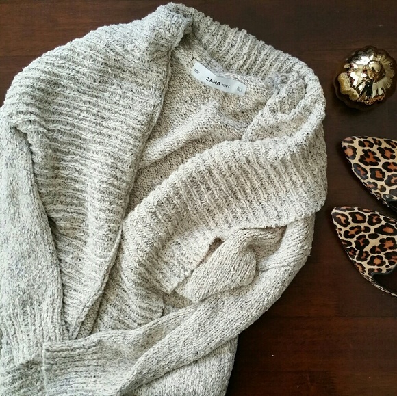 Zara Sweaters - Zara Chunky Knit Cardigan with Pockets
