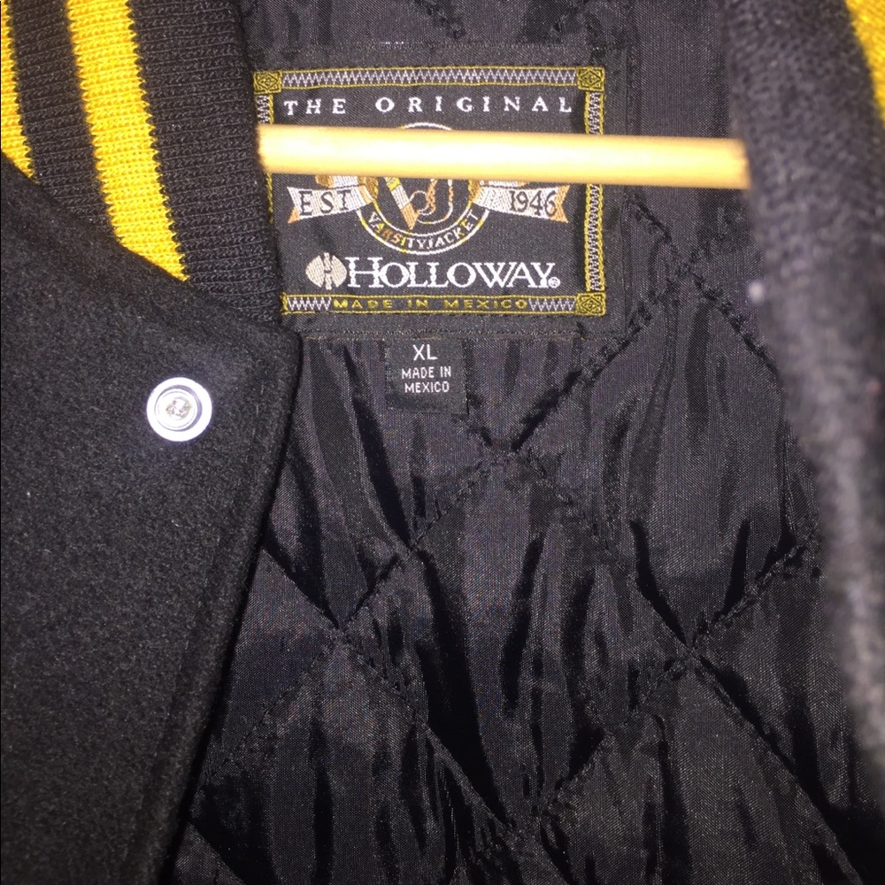 Varsity jacket - Picture 4 of 4