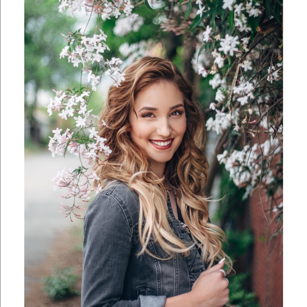 Meet your Posher, Hannah
