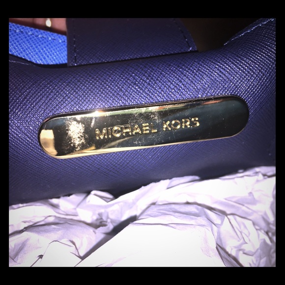 Michael Kors Purse - Picture 2 of 4