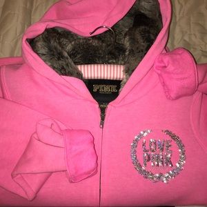 LOVE PINK S/P sweater.