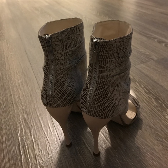 BCBG Heels - Picture 3 of 4