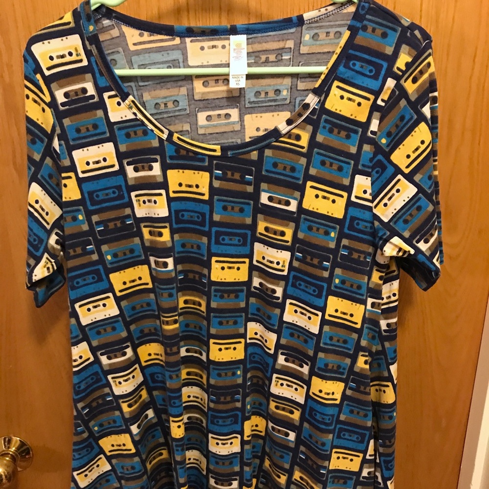 Lularoe Perfect T