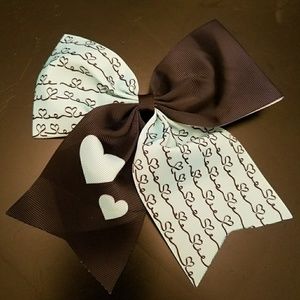 Clip in hair ribbon Alice in wonderland theme