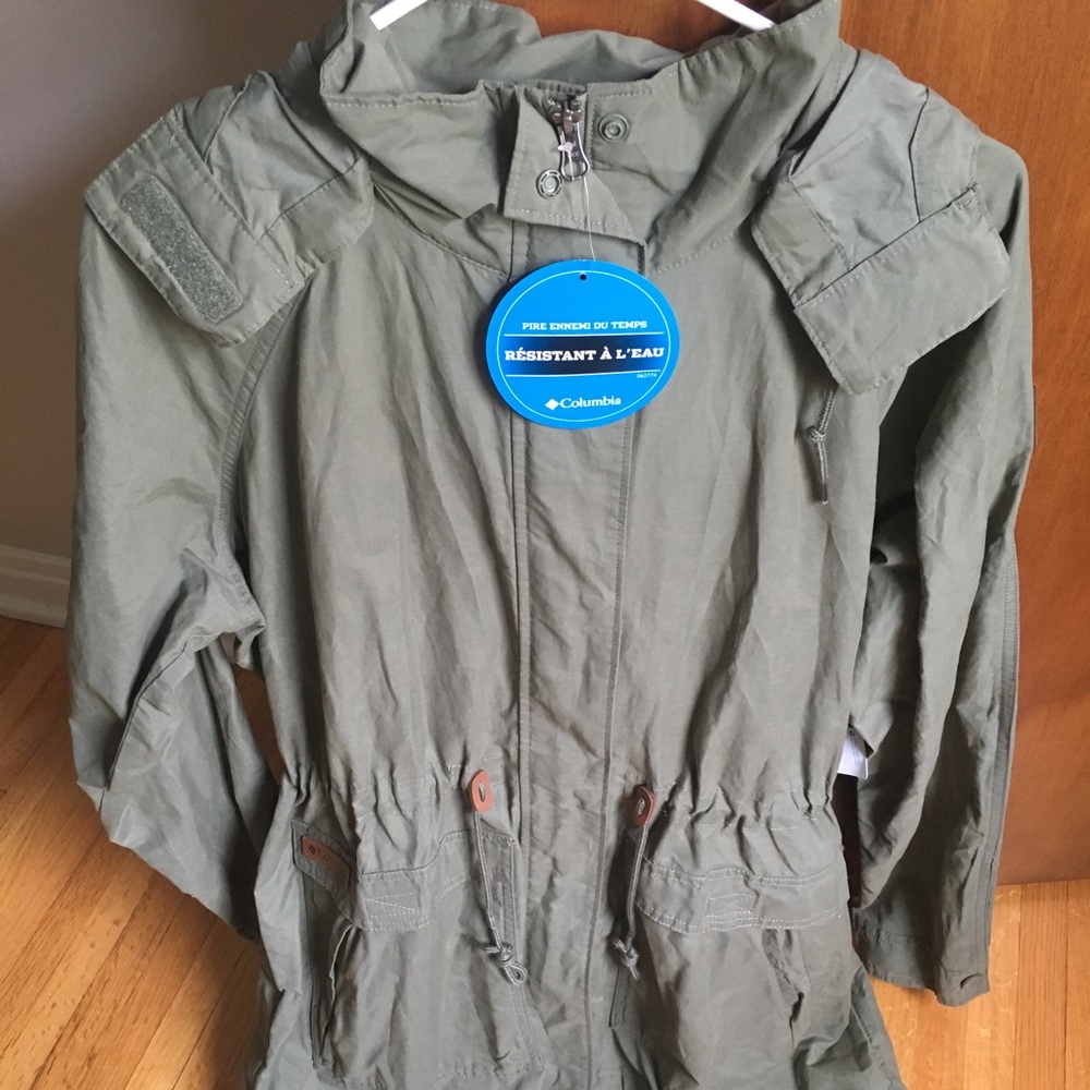 Columbia Rain Jacket