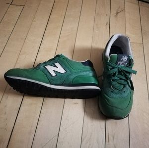 new balance 574 classics retro green sneakers