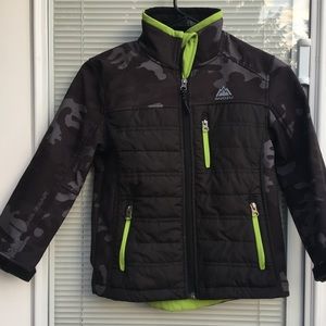 Boys size 7/8 Snozu jacket