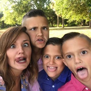 Meet your Posher, Jennifer